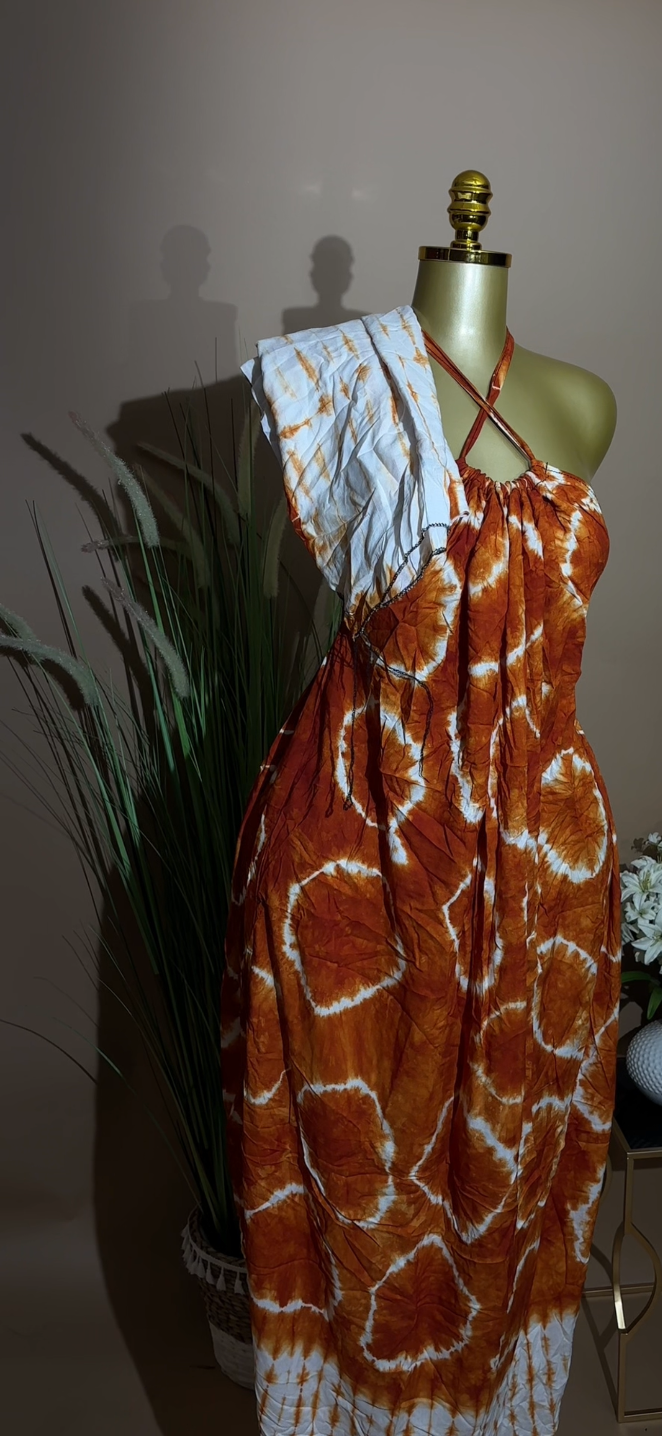 Backless Dera